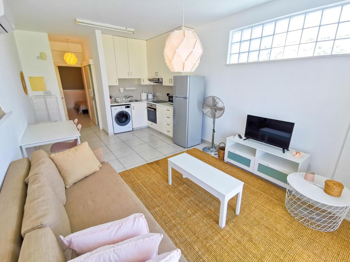 Happy Day Dreamer Apartments ピラ エクステリア 写真